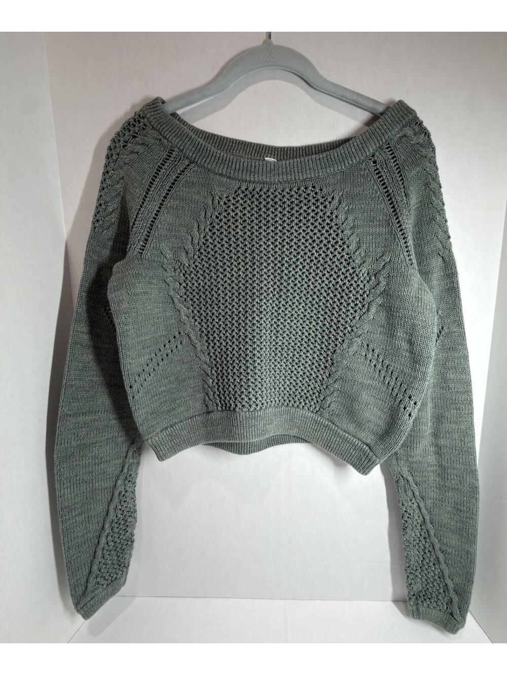Lululemon Be Present Pullover